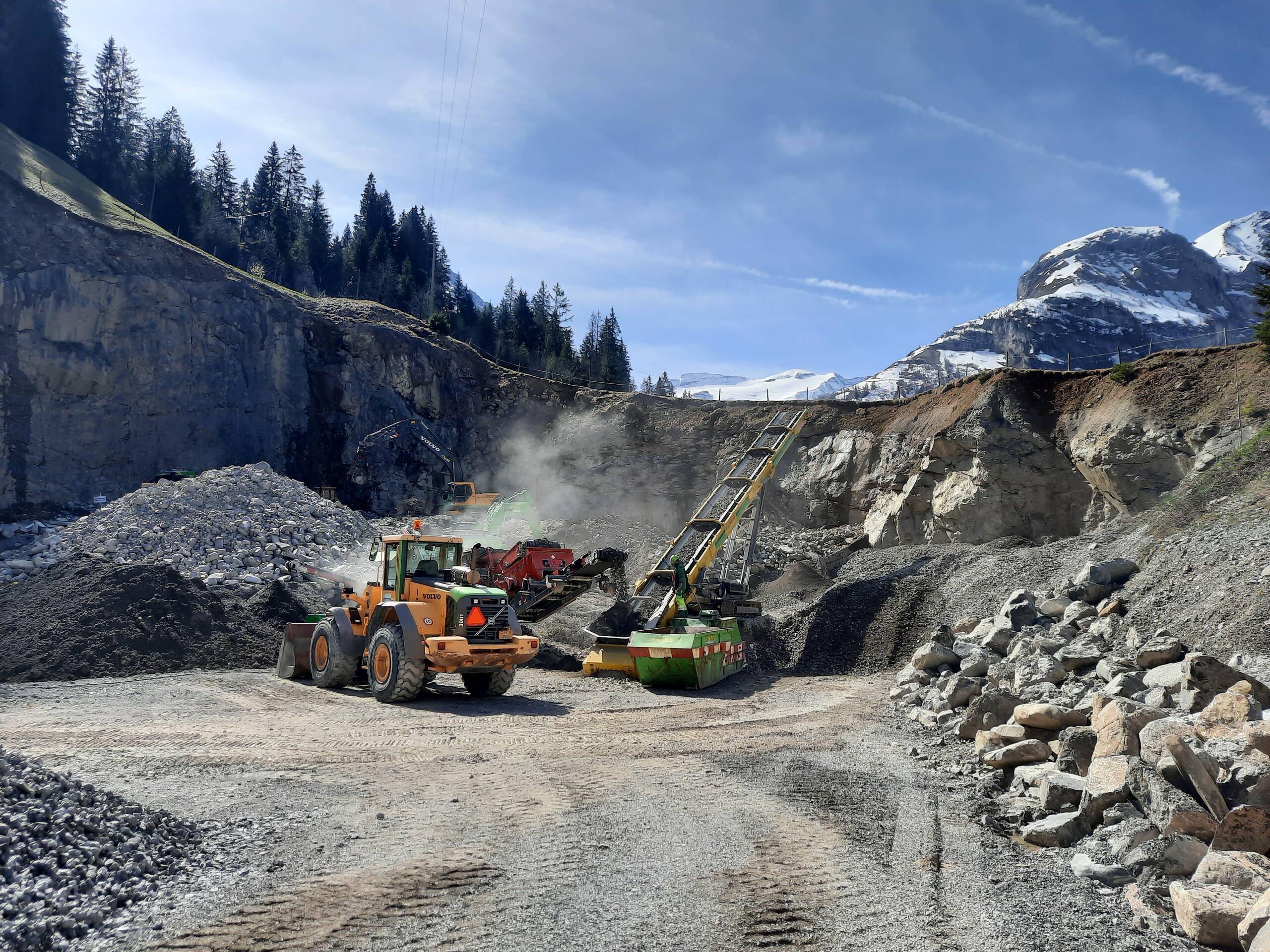 Steinbrueche und Kiesdepots - Addor AG Gstaad