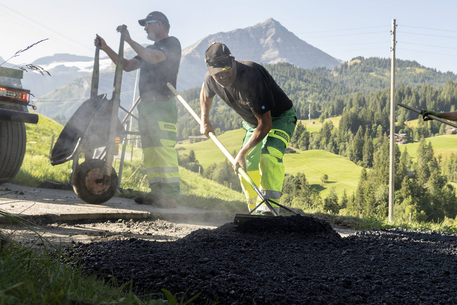 Addor AG Gstaad - Belagsarbeiten