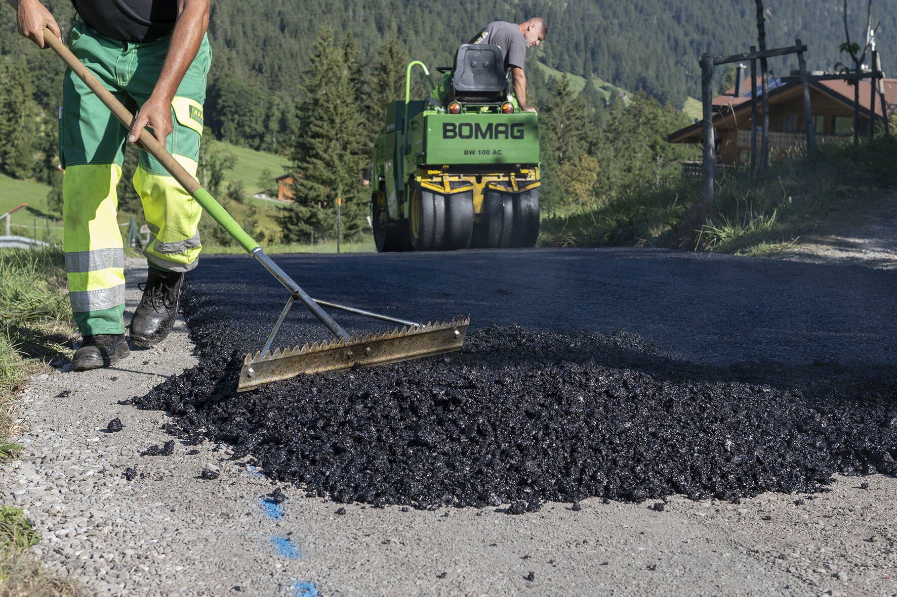 Addor AG Gstaad - Belagsarbeiten