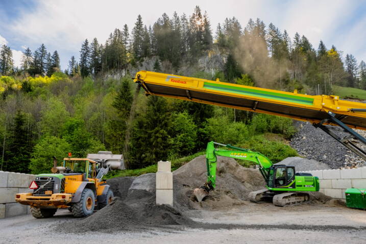 Steinbrueche und Kiesdepots - Addor AG Gstaad